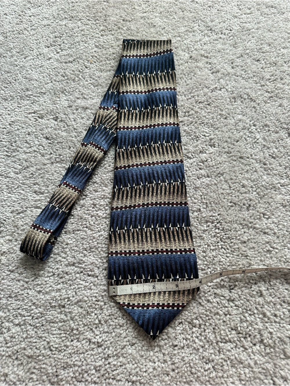 Classic Blue and Tan Patterned Men's Tie